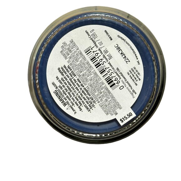 Bath & Body Works Frosted COCONUT SNOWMBALL Scented Candle 7 oz Single Wick - Picture 2 of 2